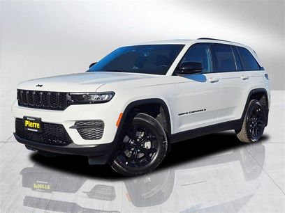 New 2025 Jeep Grand Cherokee Altitude
