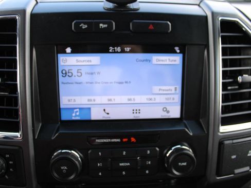 Used 2016 Ford F150 XLT w/ Equipment Group 302A Luxury image 28