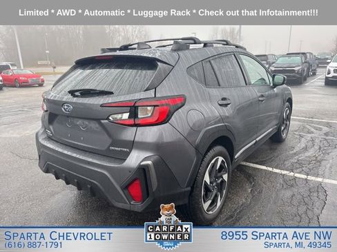 Used 2024 Subaru Crosstrek 2.5i Limited w/ Crosstrek Mirror Package image 3