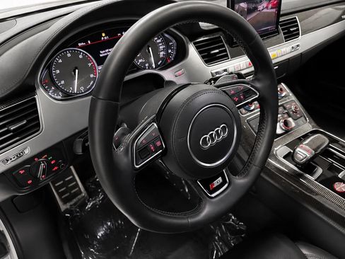 Used 2013 Audi S8 AWD/4WD image 10