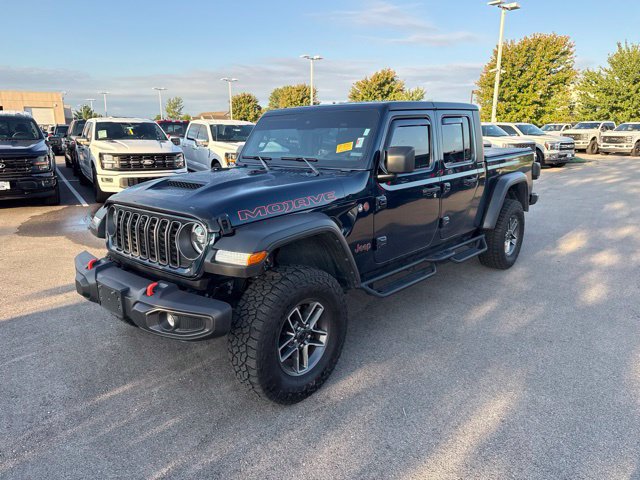 Used 2025 Jeep Gladiator Mojave w/ Safety Group AWD/4WD image 3