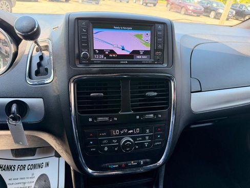 Used 2019 Dodge Grand Caravan GT FWD image 31