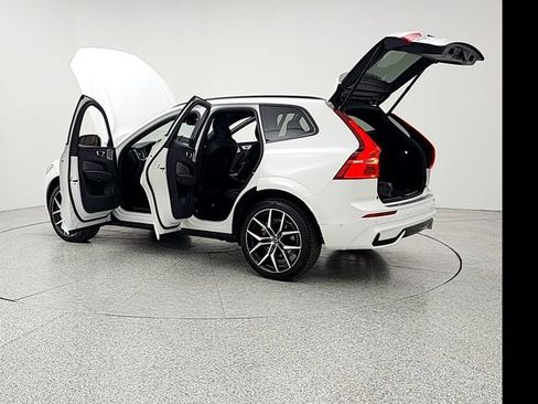Certified 2024 Volvo XC60 T8 Polestar w/ Protection Package Premier AWD/4WD image 12