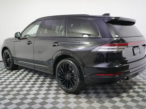 New 2026 Lincoln Aviator Reserve AWD/4WD image 3