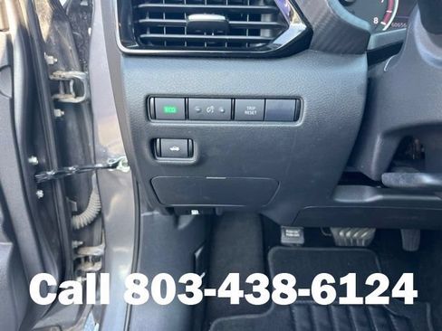 Used 2024 Nissan Sentra SV FWD image 29