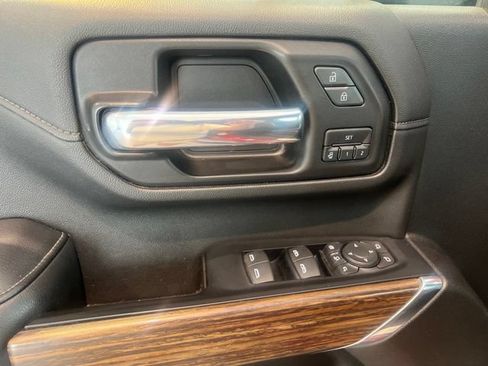 Used 2020 Chevrolet Silverado 2500 High Country AWD/4WD image 13