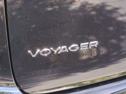 New 2026 Chrysler Voyager LX image 13