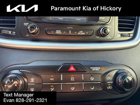 Used 2017 Kia Sorento FWD image 23