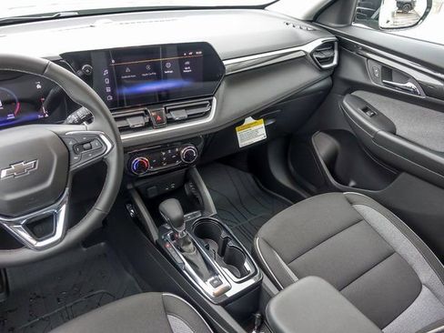 New 2026 Chevrolet TrailBlazer LT w/ Midnight Edition image 17