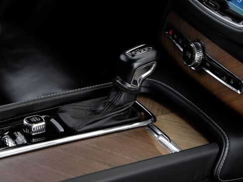 Used 2019 Volvo XC90 T6 Inscription w/ Advanced Package image 26