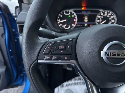 Used 2023 Nissan Sentra SV image 12