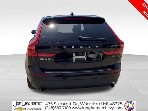 Used 2018 Volvo XC60 T5 Momentum w/ Convenience Package AWD/4WD image 8