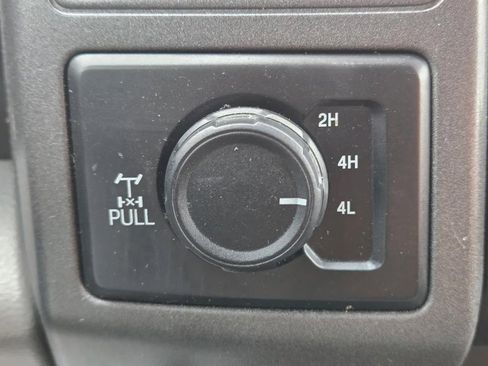 Used 2018 Ford F250 XL w/ Power Equipment Group image 21