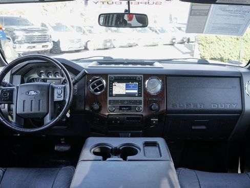 Used 2012 Ford F350 Lariat w/ Chrome Pkg image 24