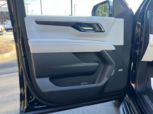 New 2026 Chevrolet Suburban Premier w/ Sun And Tow Package image 42