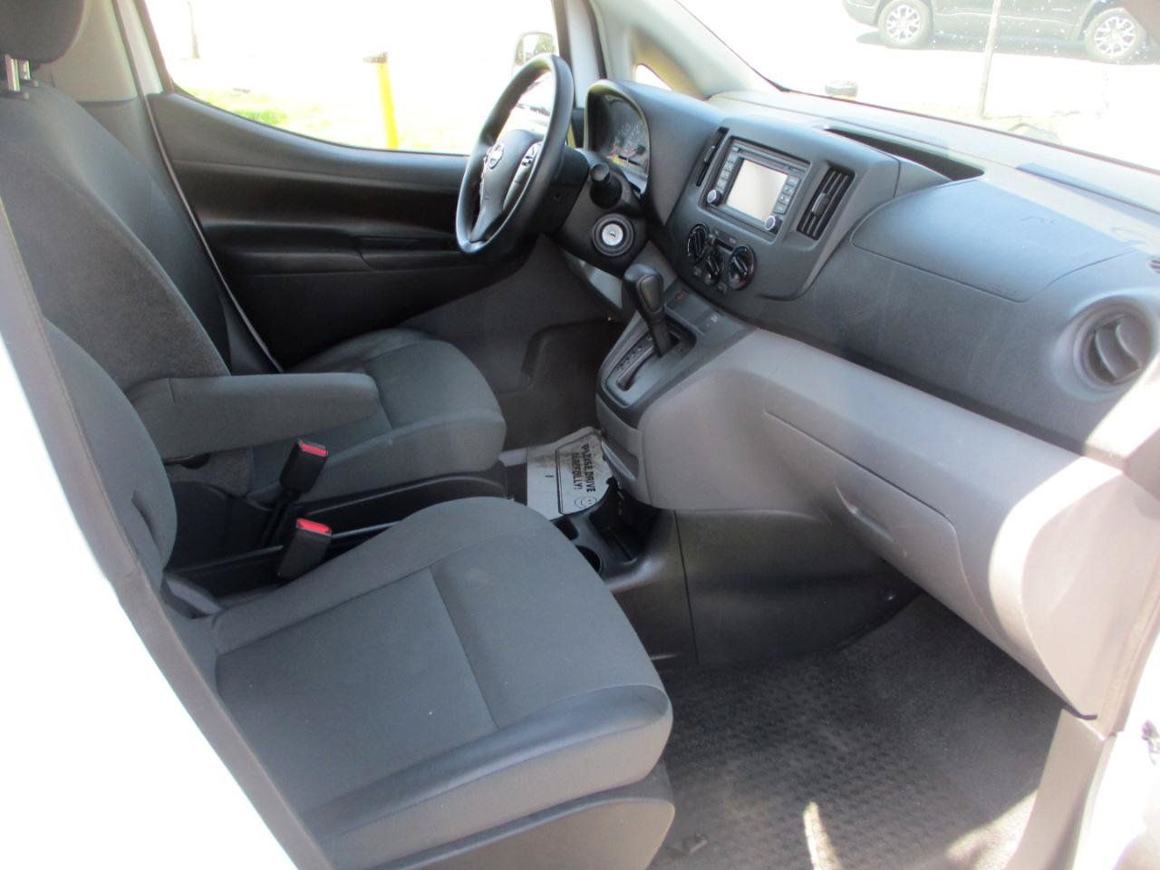 Used 2018 Nissan NV200 SV w/ Navigation Package FWD image 6