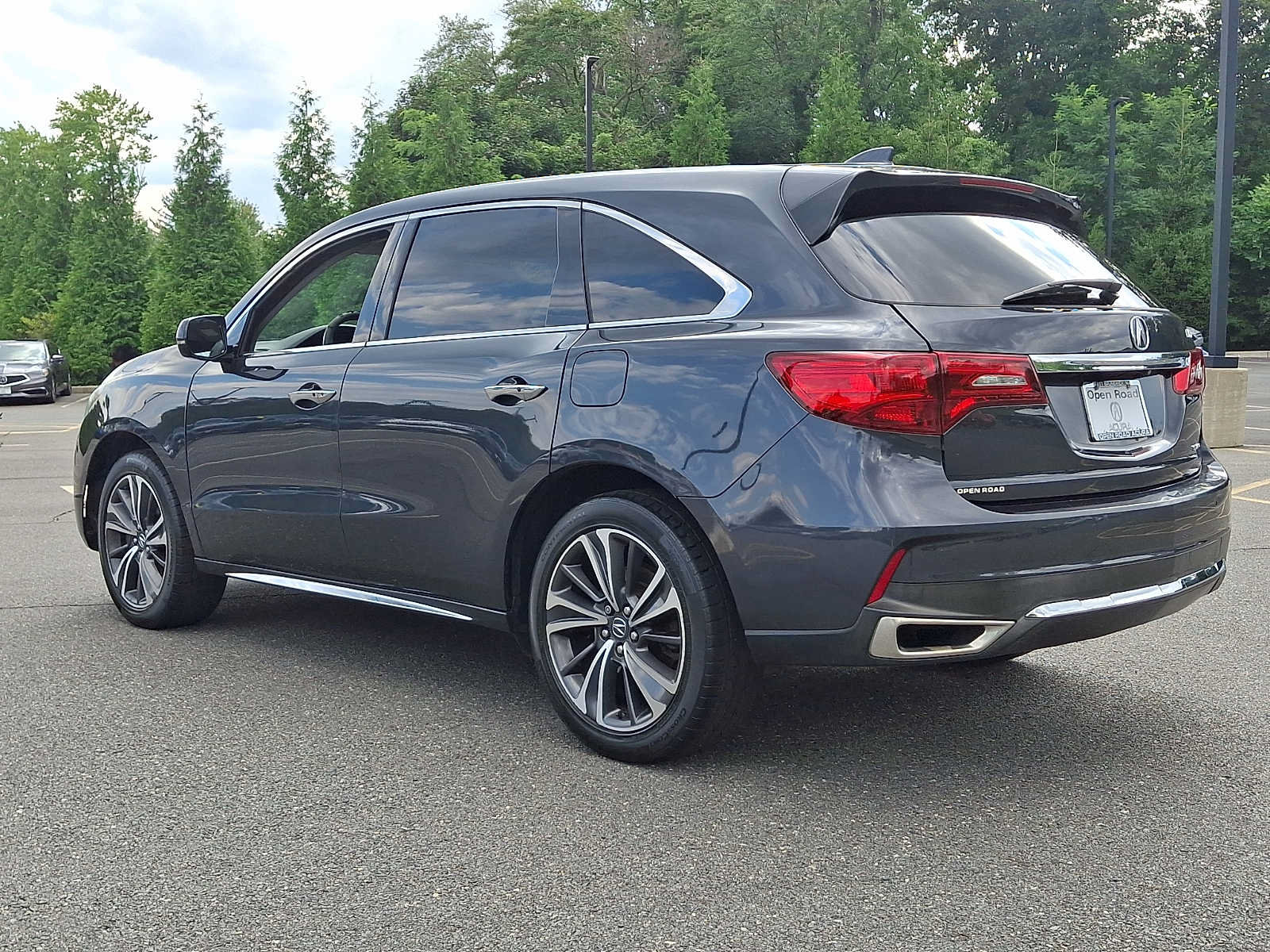 Used 2020 Acura MDX w/ Technology Package AWD/4WD image 4