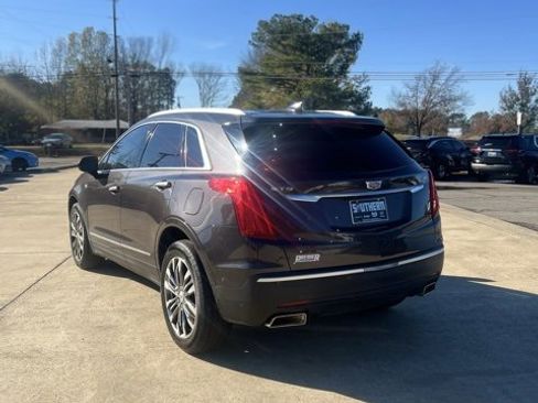 Used 2017 Cadillac XT5 Premium Luxury w/ Driver Assist Package image 3
