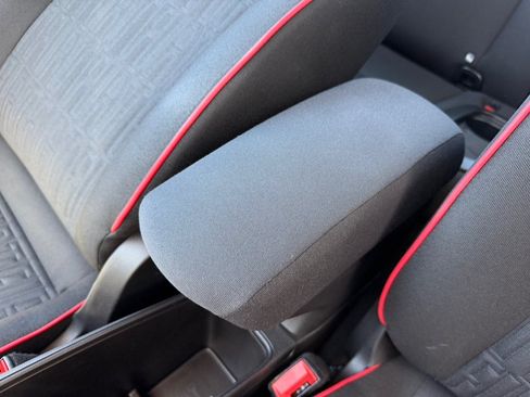 Used 2024 FIAT 500 e (RED) FWD image 28