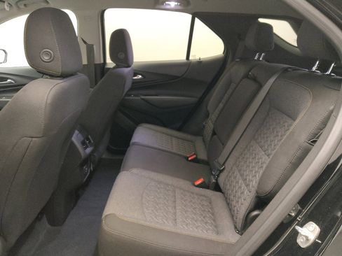 Used 2023 Chevrolet Equinox LT image 18