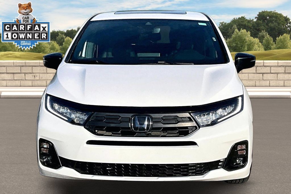 Used 2025 Honda Odyssey Sport-L image 3