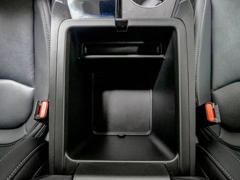Used 2025 Honda Pilot EX-L image 29