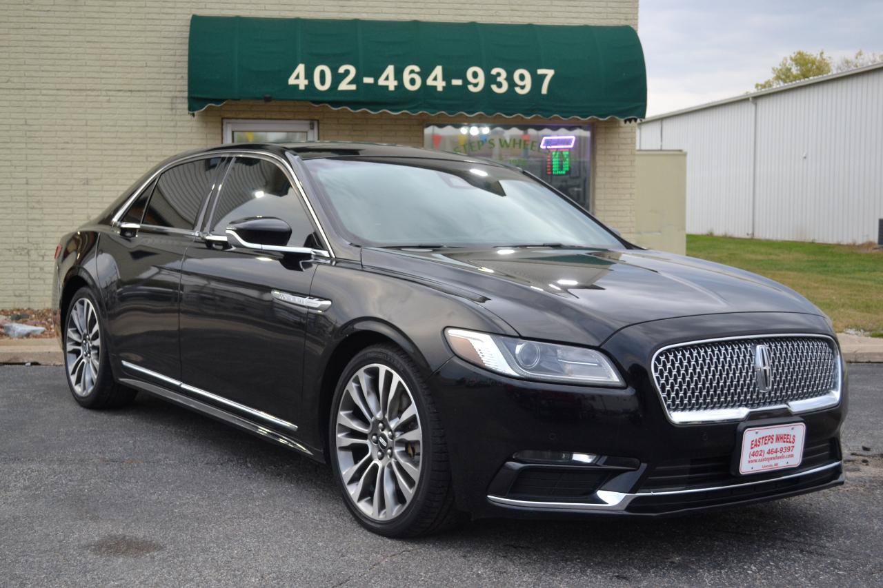 Used 2017 Lincoln Continental Reserve w/ Climate Package AWD/4WD image 9