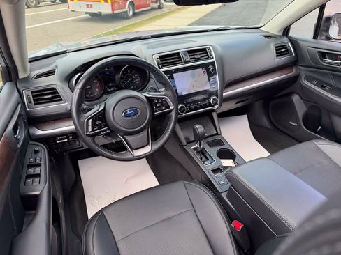 Used 2019 Subaru Outback 2.5i Limited w/ Popular Package #2 AWD/4WD image 12