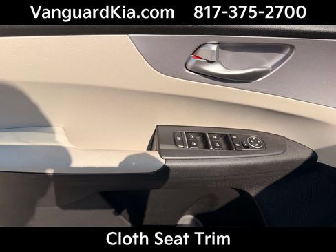 Certified 2023 Kia Forte LXS w/ LXS Technology Package FWD image 17