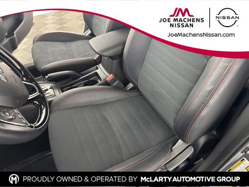 Used 2025 Mitsubishi Outlander Sport ES image 18