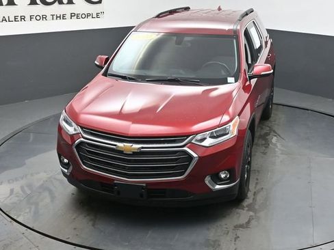 Used 2020 Chevrolet Traverse LT FWD image 47