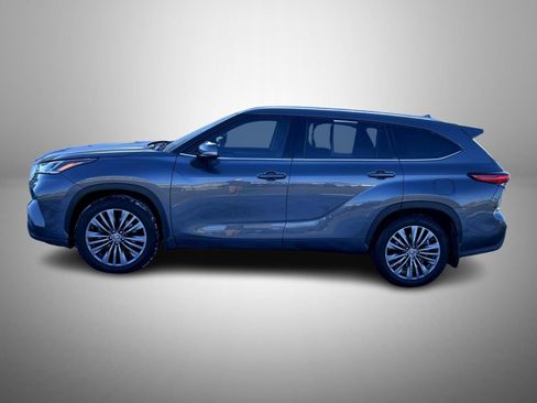Used 2021 Toyota Highlander Platinum image 8
