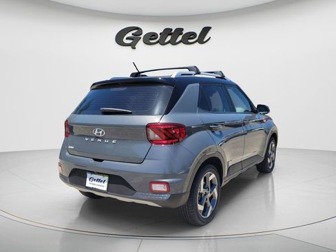 New 2026 Hyundai Venue SEL FWD image 4