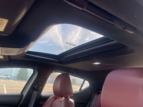 Used 2024 MAZDA MAZDA3 s image 36