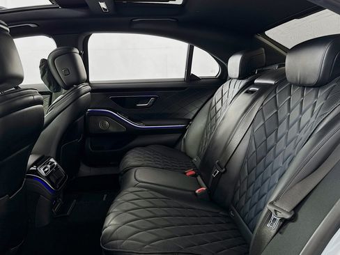 Certified 2023 Mercedes-Benz S 580 4MATIC Sedan image 9