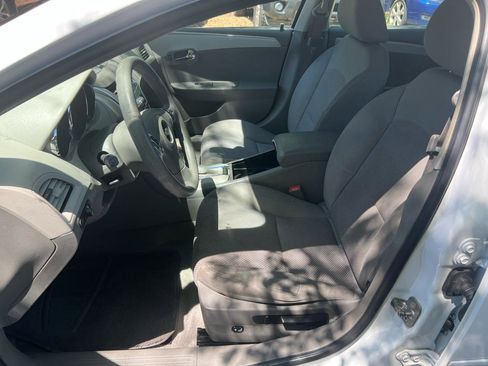 Used 2012 Chevrolet Malibu LS w/ LS Uplevel Package image 12