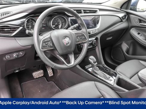 Used 2023 Buick Encore GX Essence w/ Experience Buick Package FWD image 5
