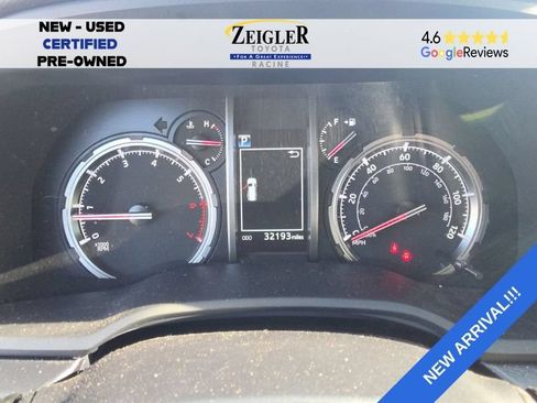 Used 2024 Toyota 4Runner TRD Off-Road Premium w/ Off Road Premium Plus Package AWD/4WD image 12