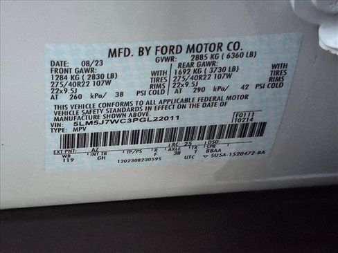 Used 2023 Lincoln Aviator Reserve w/ Equipment Group 201A RWD image 24