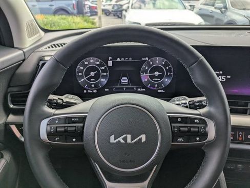 Used 2025 Kia Sportage SX FWD image 24