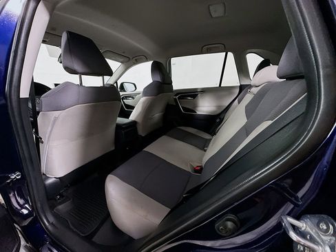 Used 2025 Toyota RAV4 XLE FWD image 4