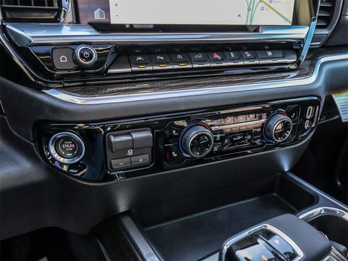 New 2026 Chevrolet Silverado 1500 RST image 40