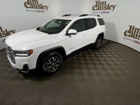 Certified 2023 GMC Acadia SLE w/ Driver Convenience Package AWD/4WD image 4