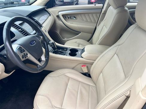 Used 2018 Ford Taurus SEL w/ Equipment Group 201A FWD image 8
