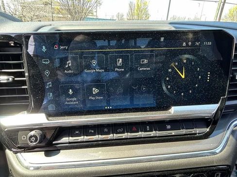 Used 2024 Chevrolet Silverado 1500 High Country image 18