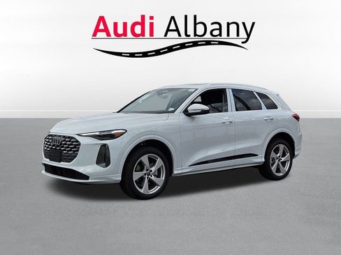 New 2025 Audi Q5 Premium Plus AWD/4WD image 6