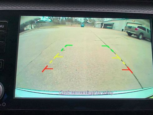 Used 2024 Nissan Kicks SV image 5