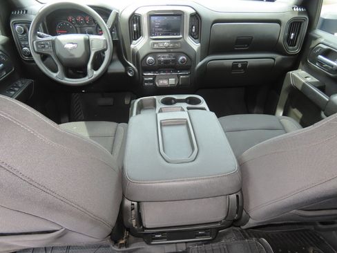 Used 2024 Chevrolet Silverado 2500 Custom w/ Custom Value Package AWD/4WD image 23