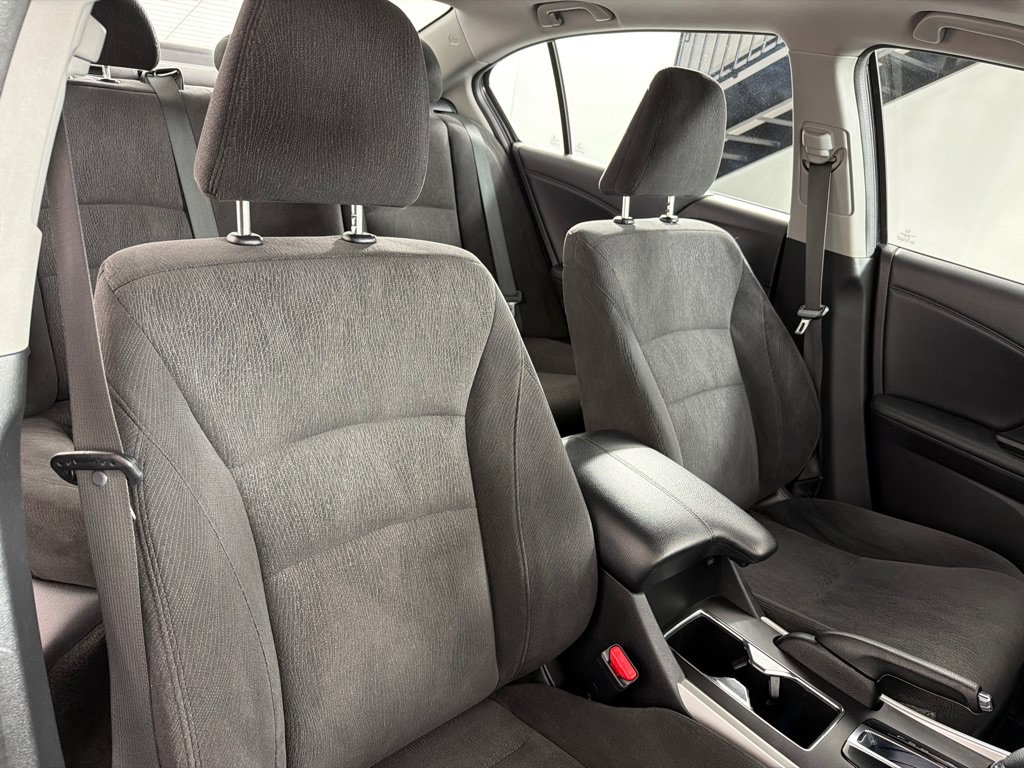 Used 2015 Honda Accord EX image 23