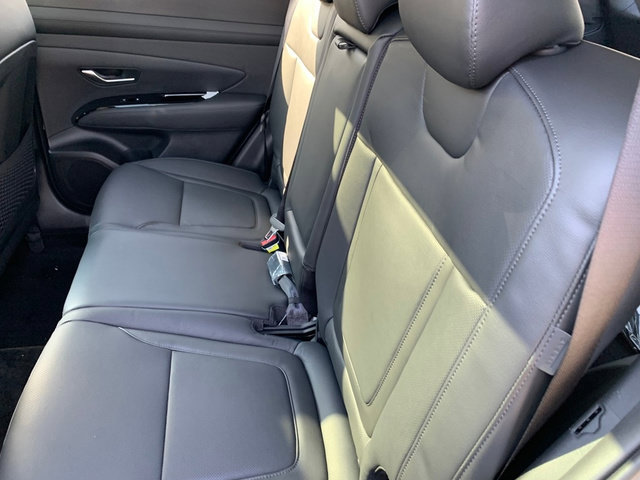 New 2026 Hyundai Tucson Limited AWD/4WD image 12
